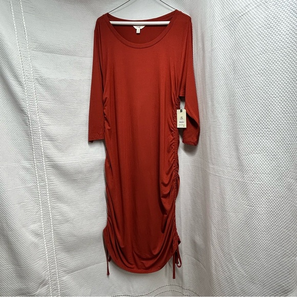 Terra & Sky Dresses & Skirts - Terra & Sky‎ Red Double Ruched Dress with Dolman Sleeves size 14W OX